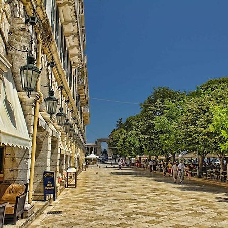 Mouragia Loft - Waterfront Old Corfu Town Apartment Bagian luar foto